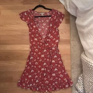 Floral cris cross dress